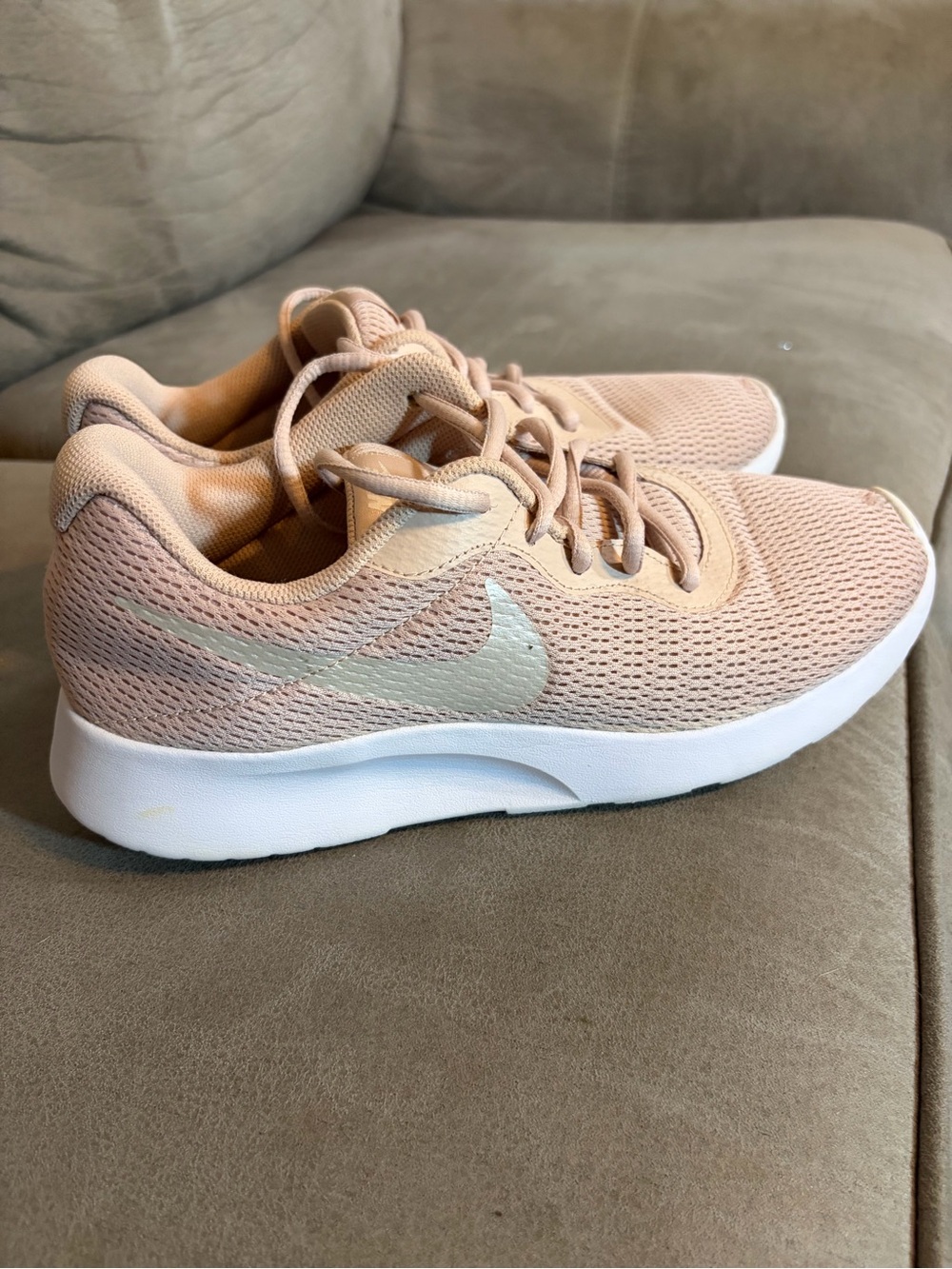 Nike Peach Mesh Running Shoes with Cream Swoosh